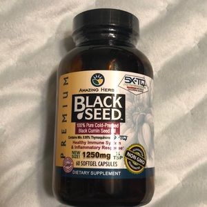 Black seed oil capsules